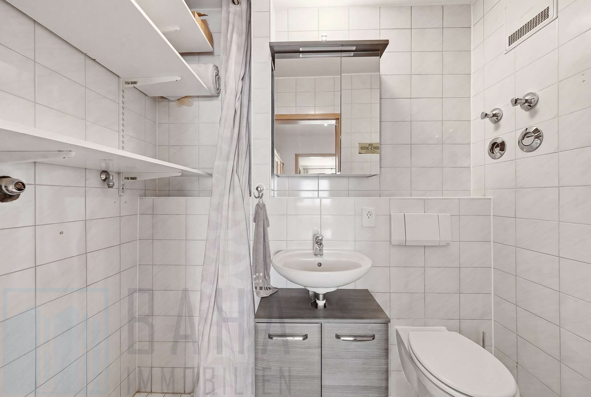 Gäste WC - mit Duschanschluss