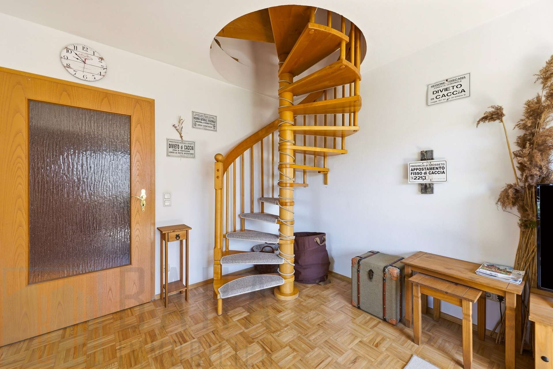 Wendeltreppe (1.OG)